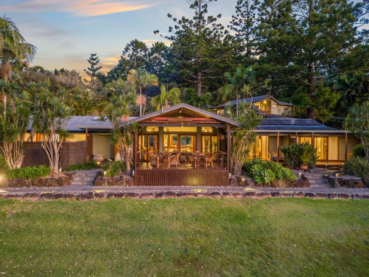 Holiday home Cape Byron Retreat Byron Bay Villa Australia